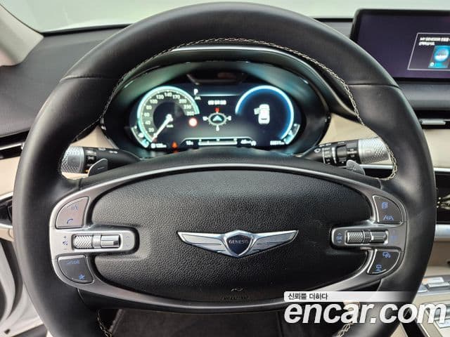 Genesis GV70, 2021 7