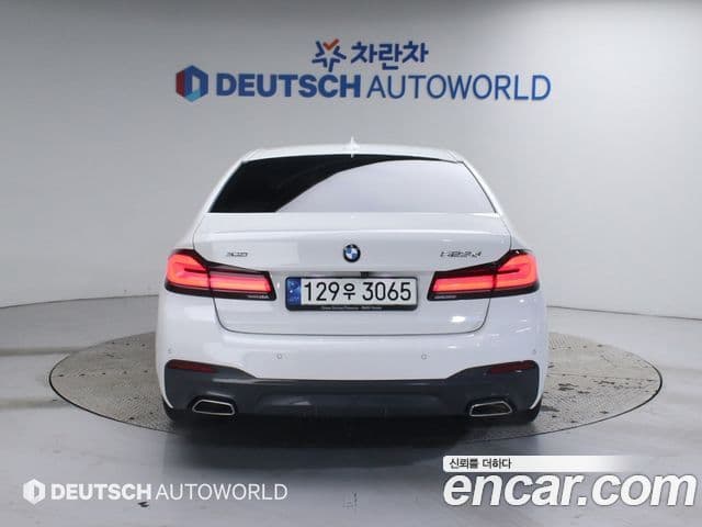 BMW 5시리즈 (G30) 523d xDrive M Sport, 2021 4
