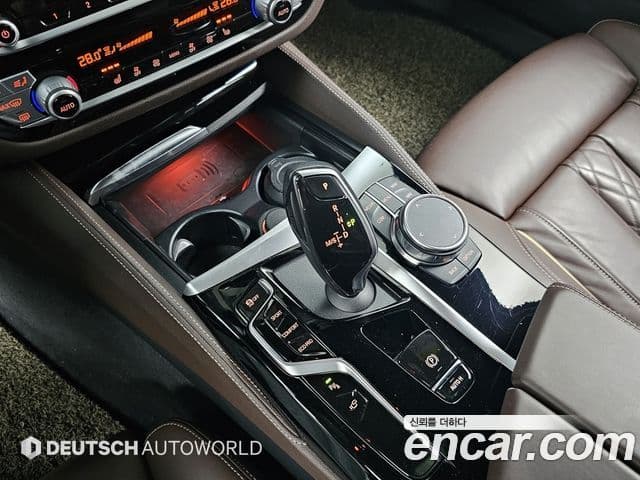 BMW 5시리즈 (G30) 523d xDrive M Sport, 2021 9