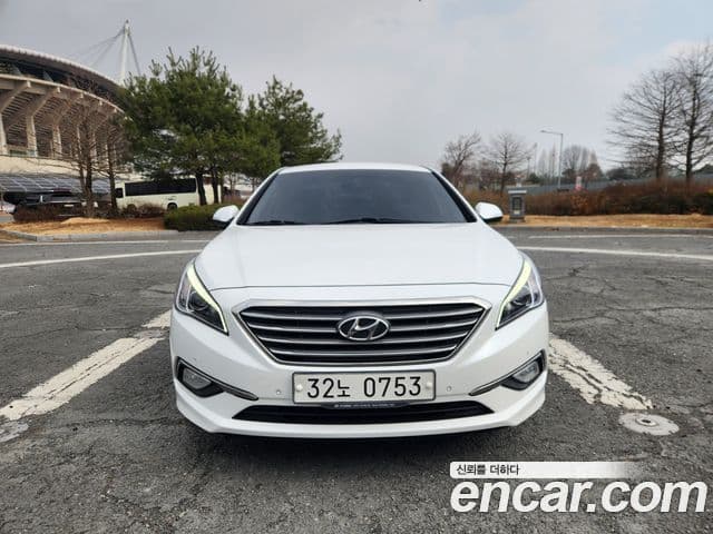 Hyundai LF Sonata LPI Modern(для людей с инвалидностью), 2016 3