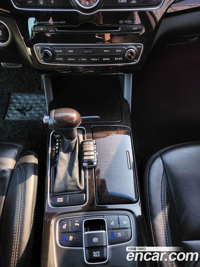 Kia The / новый New K7 Prestige Special, 2013 19