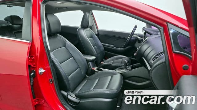 Kia K3 Noblesse, 2013 10