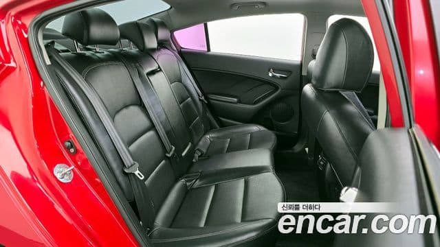 Kia K3 Noblesse, 2013 12