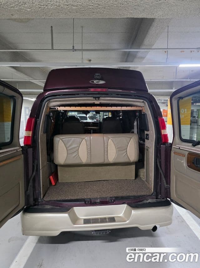 Chevrolet 체비밴 9인승, 2003 8