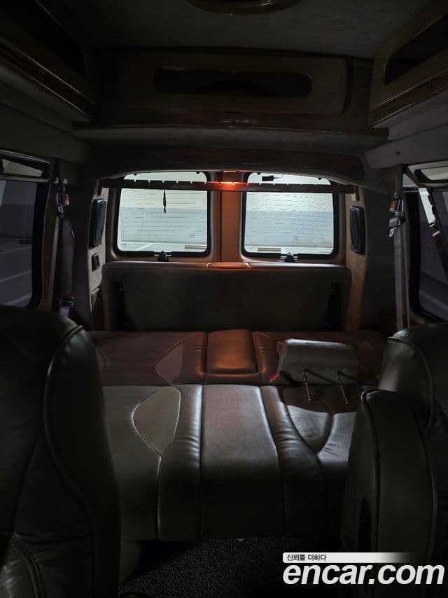 Chevrolet 체비밴 9인승, 2003 14