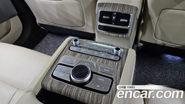 Kia The / новый New K9 2세대 Platinum, 2022 19