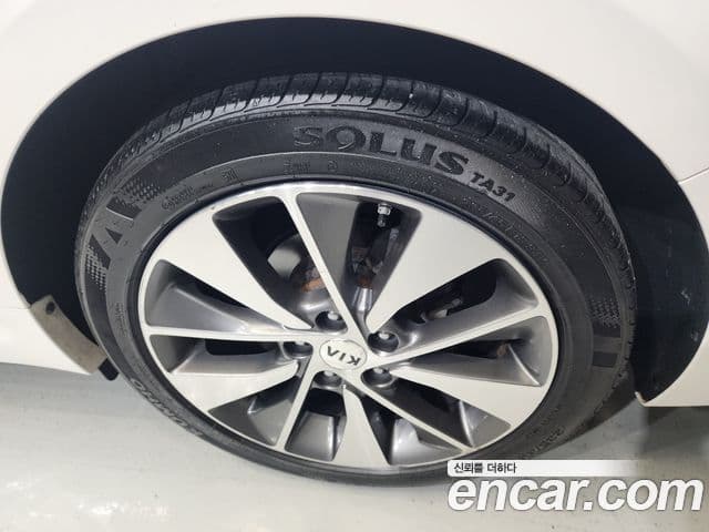 Kia K5 2세대 Prestige, 2016 17