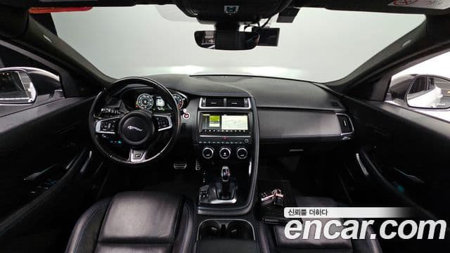 Jaguar E-PACE P250 R-Dynamic SE, 2018 7