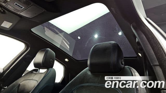 Jaguar E-PACE P250 R-Dynamic SE, 2018 17