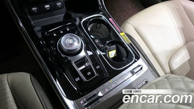 Kia Carnival 4세대 Signature, 2023 9