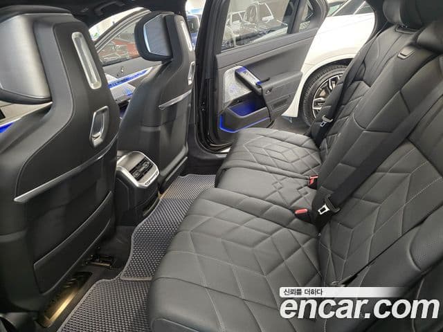 BMW 7시리즈 (G70) 750e xDrive Design Pure Excellence, 2025 11