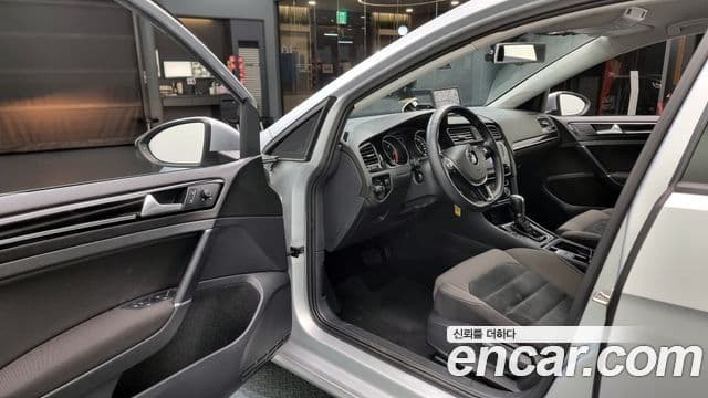 Volkswagen Гольф 7세대, 2013 11