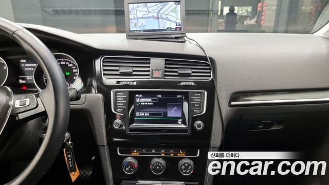 Volkswagen Гольф 7세대, 2013 15