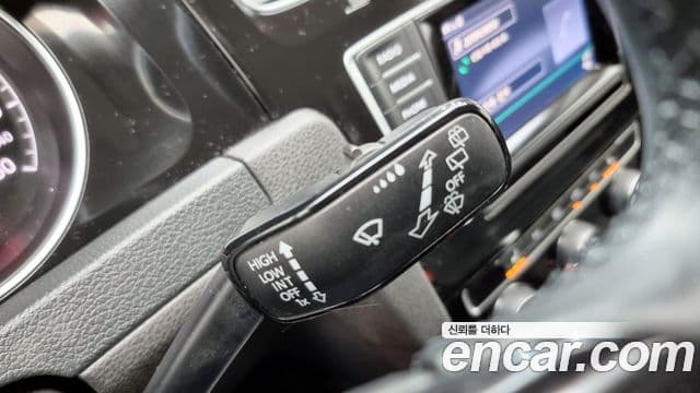 Volkswagen Гольф 7세대, 2013 18