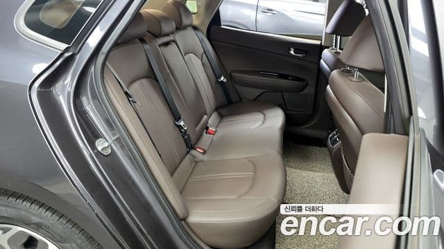 Kia The / новый New K5 гибрид 2세대 Noblesse, 2019 12