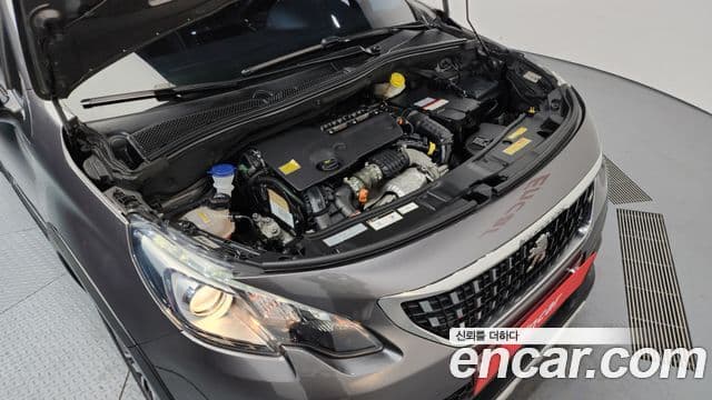 Peugeot 2008 1.6 BlueHDi Allure GC, 2017 6