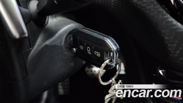 Peugeot 2008 1.6 BlueHDi Allure GC, 2017 18