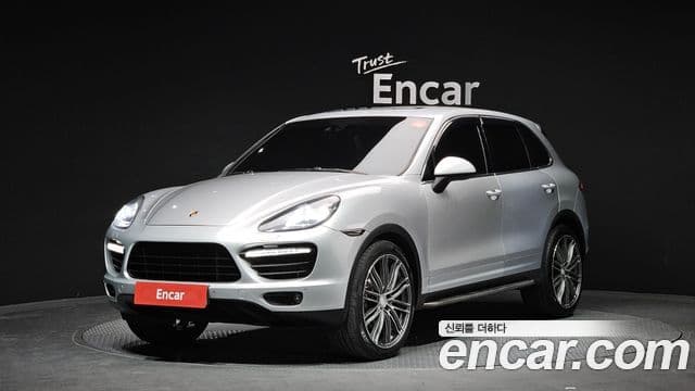 Porsche New Cayenne 958, 2011 1