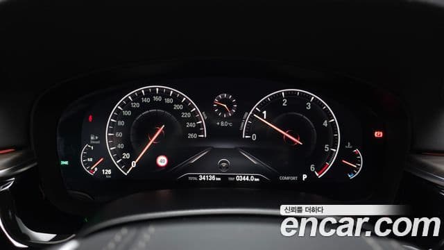 BMW 5시리즈 (G30) 520d xDrive Luxury Plus, 2019 8