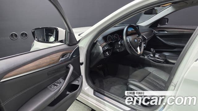 BMW 5시리즈 (G30) 520d xDrive Luxury Plus, 2019 11