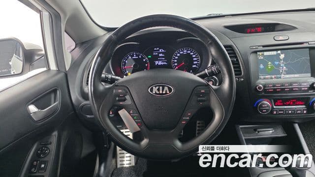 Kia K3 Luxury, 2015 14