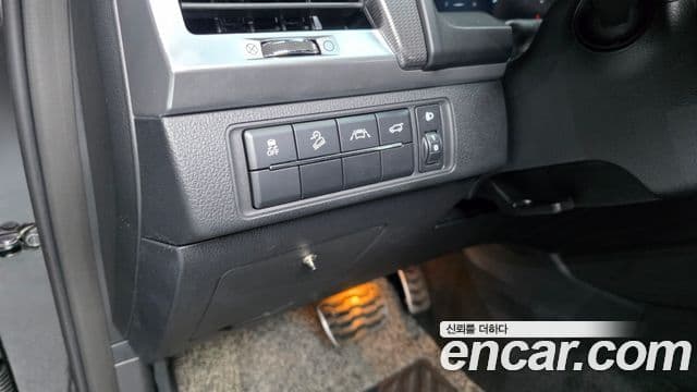 KG모빌리티(SsangYong) All New Rexton The / новый чёрный, 2021 17