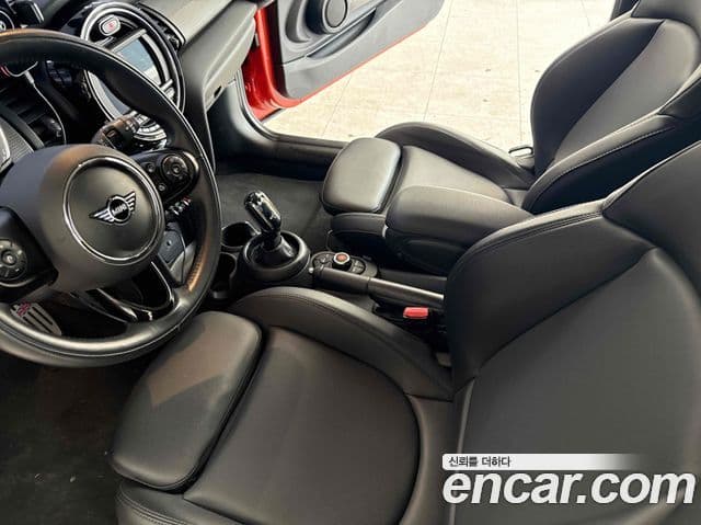 Mini Cooper 3세대, 2020 7