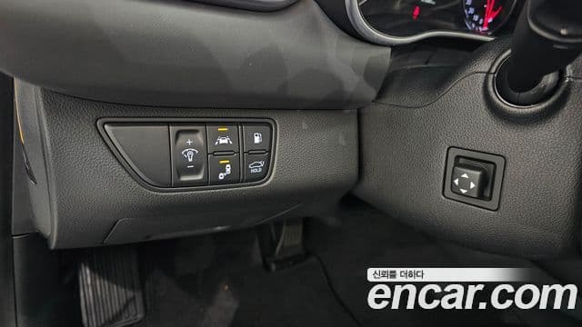 Genesis G70 Elite, 2019 16