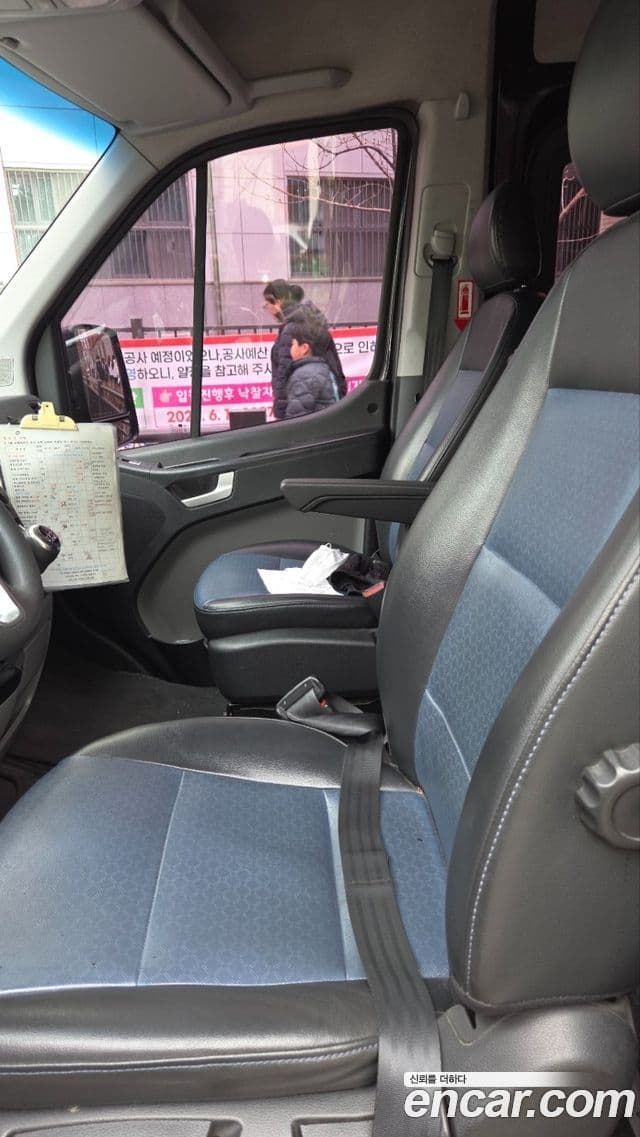 Hyundai 쏠라티 Deluxe, 2016 10