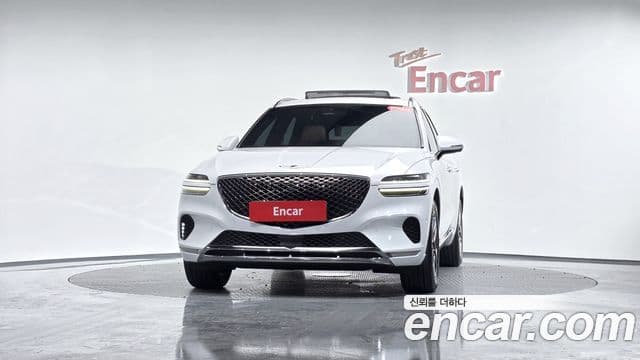 Genesis GV70, 2021 3