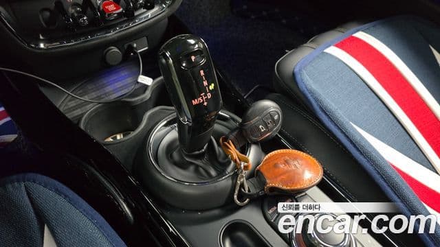 Mini Cooper 클럽맨 2세대, 2022 9