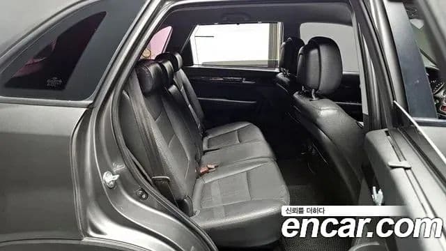 Kia New Sorento R Trendy, 2014 11