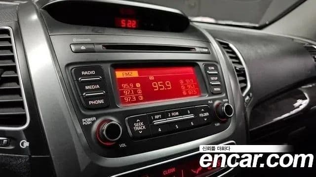 Kia New Sorento R Trendy, 2014 14