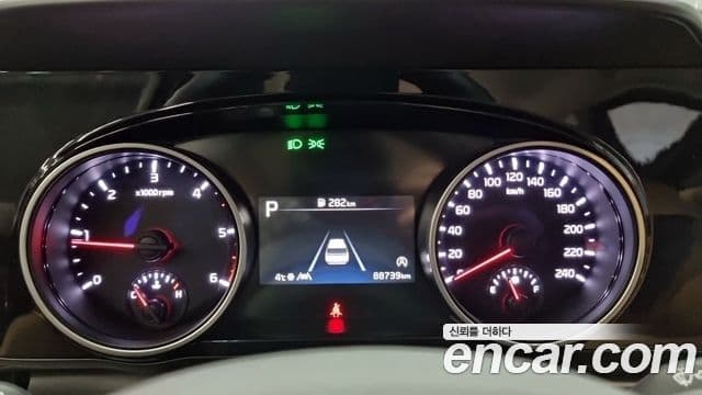 Kia Carnival 4세대 Prestige, 2023 7