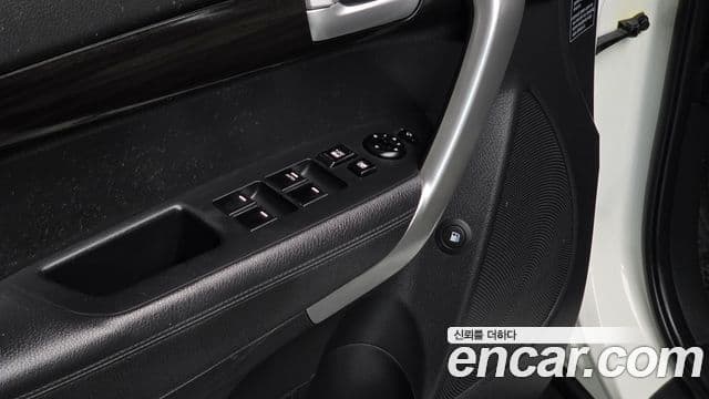 Kia Sorento R топовая версия, 2012 17