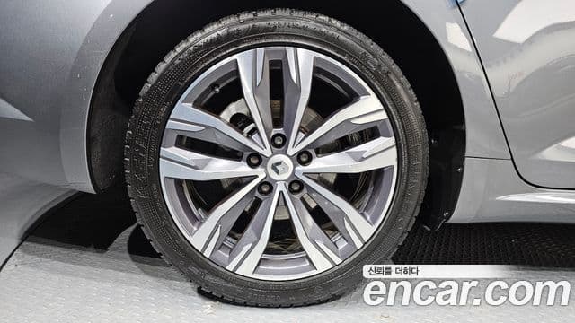 Renault Korea(Samsung) The / новый New SM6 2.0 LPe Feel (название комплектации), 2024 все фото