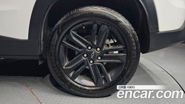 Chevrolet(GM대우) Trax кроссовер 1.2 ACTIV, 2024 все фото