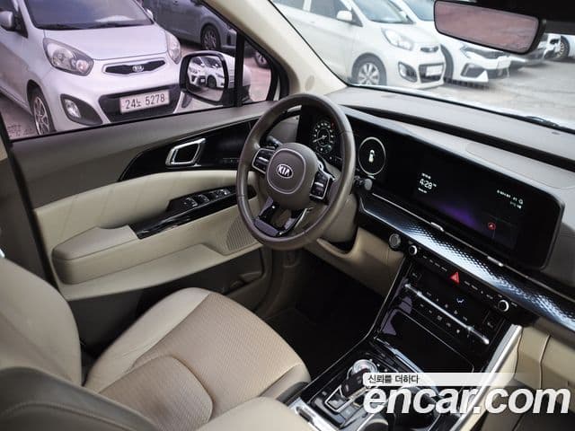 Kia Carnival 4세대 Signature, 2021 8