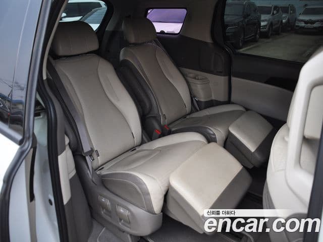 Kia Carnival 4세대 Signature, 2021 12