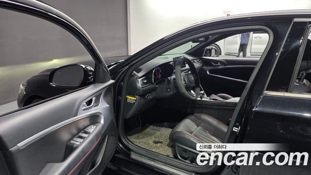 Genesis G70 Sport пакет, 2020 11