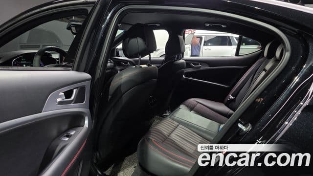 Genesis G70 Sport пакет, 2020 12