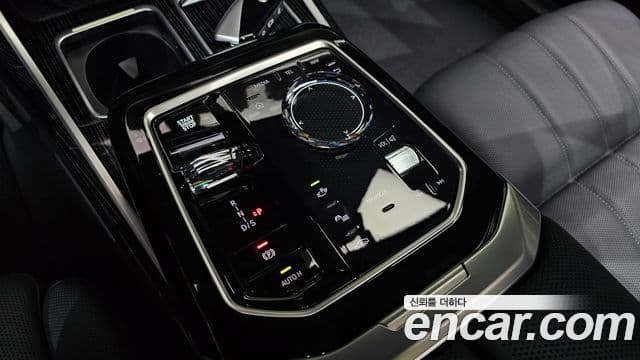 BMW 7시리즈 (G70) 740d xDrive M Sport, 2025 9