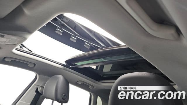 Audi Q3 (F3), 2020 16