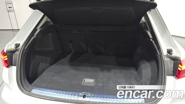 Audi Q3 (F3), 2020 20