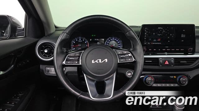 Kia The / новый New K3 2세대 Signature, 2022 14
