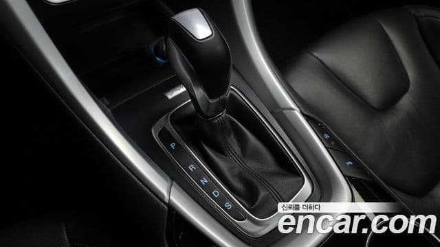 Ford 몬데오 4세대 Trend, 2017 9