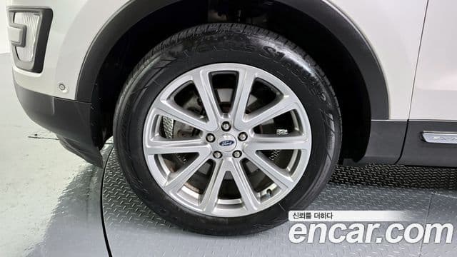 Ford Explorer 5세대, 2016 все фото