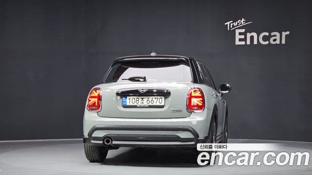 Mini Cooper 3세대, 2023 4