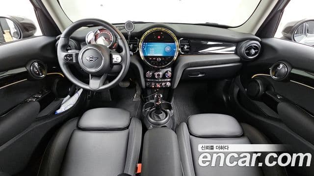 Mini Cooper 3세대, 2023 7