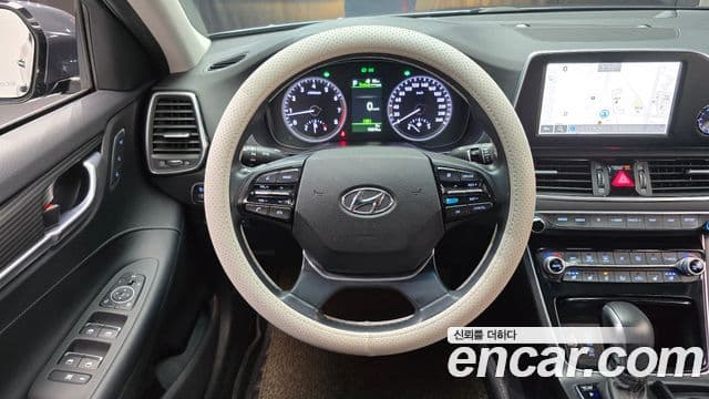 Hyundai Grandeur IG Exclusive, 2018 13